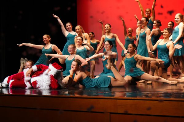 The NDP Christmas Experience: The Dance Assembly